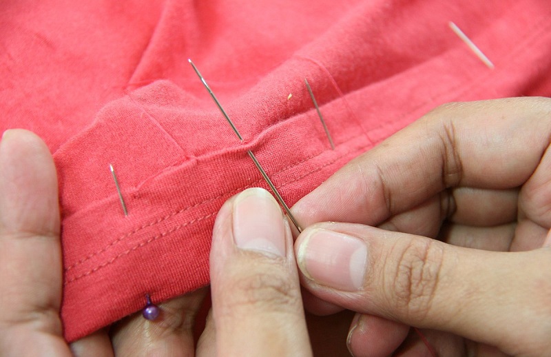 How to hem a shirt by hand