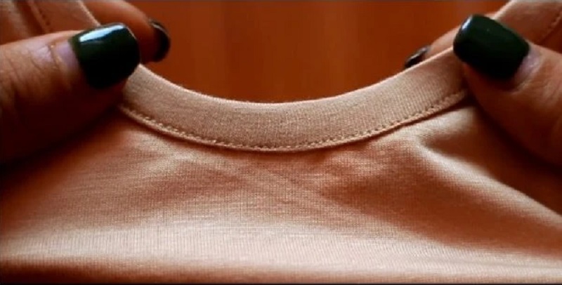Step-by-Step Guide: Restoring the Shape of Your T-shirt Neckline
