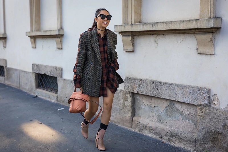 10 Ways to Wear a Flannel Shirt That Will Make You Look Stylish
